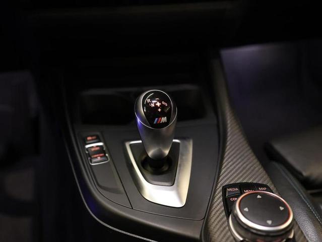 BMW M2 — foto 16