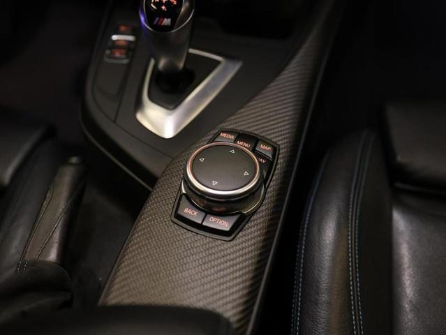 BMW M2 — foto 17