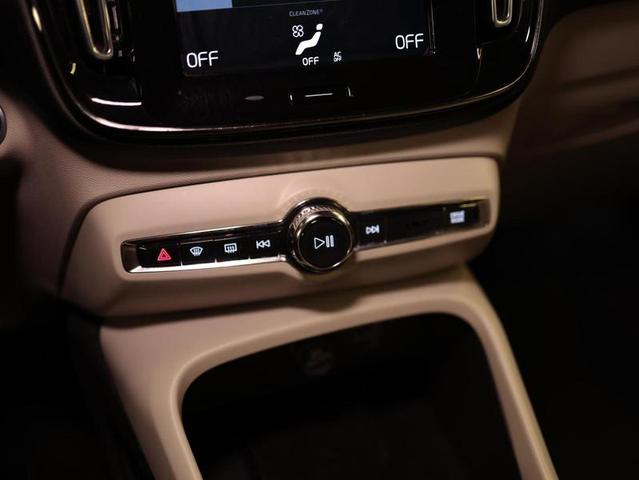 VOLVO XC40 INSC EXPRES — foto 15