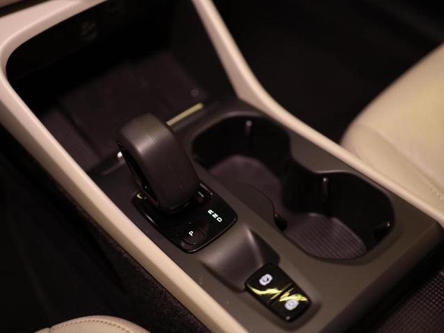 VOLVO XC40 INSC EXPRES — foto 16