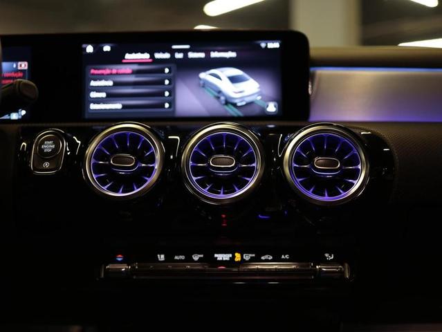MERCEDES-BENZ CLA200 PROG — foto 17