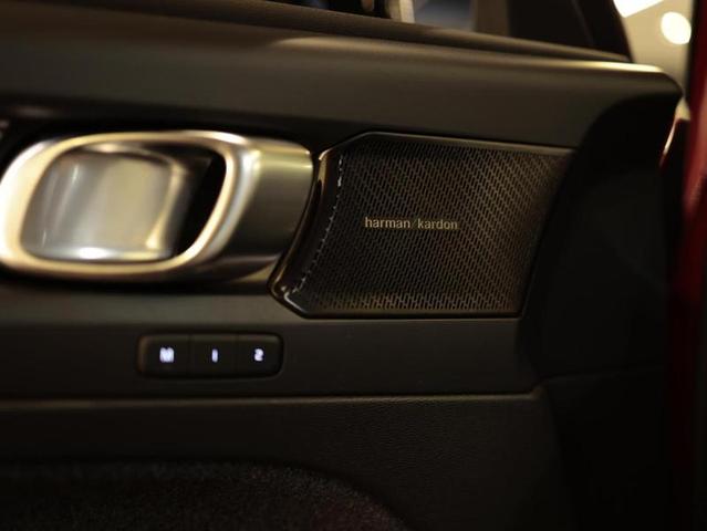 VOLVO XC40 RECHARGE PE — foto 18