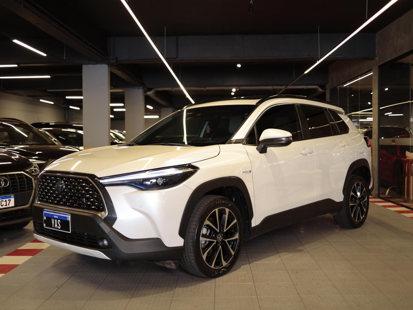 TOYOTA CCROSS XRX HYBRID