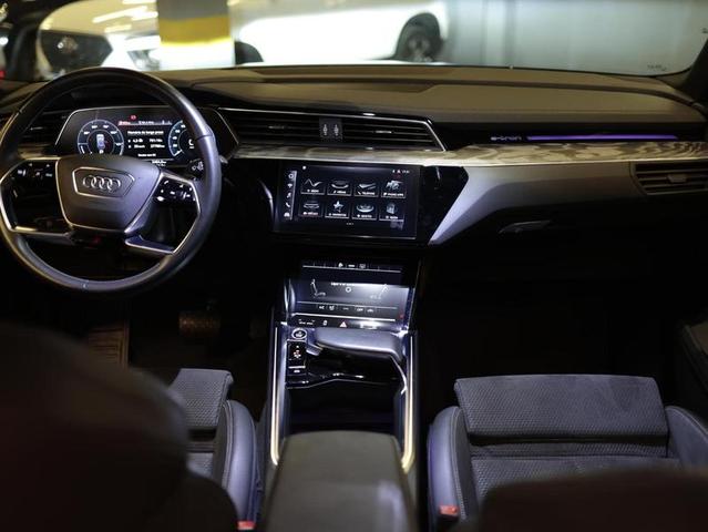 AUDI E TRON SPB — foto 15