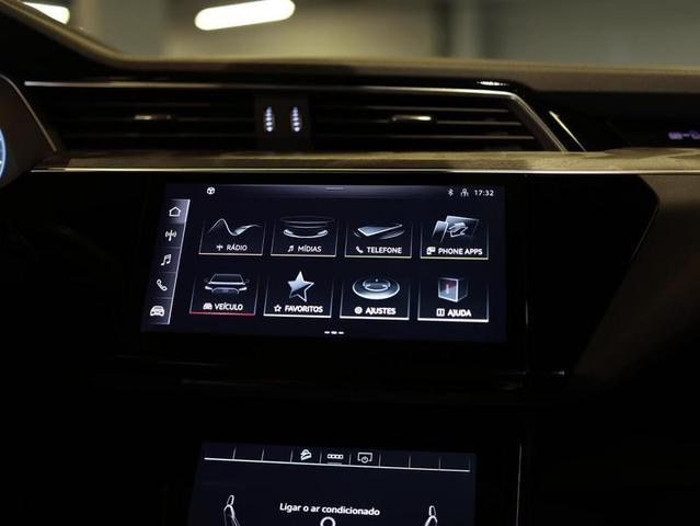 AUDI E TRON SPB — foto 17