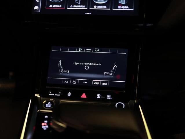 AUDI E TRON SPB — foto 18