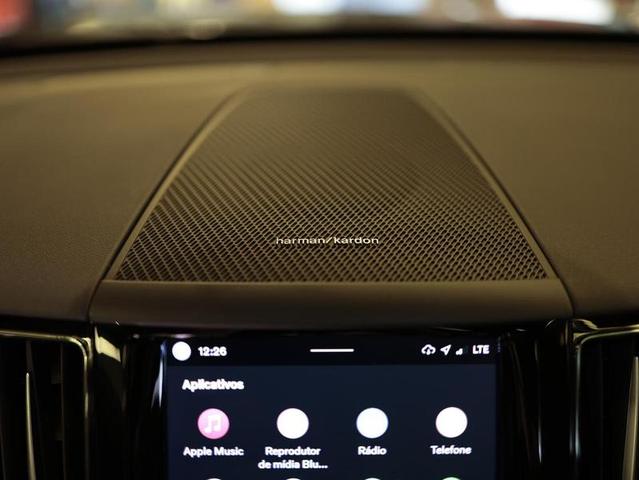 VOLVO XC60 T8 ULT DARK — foto 13
