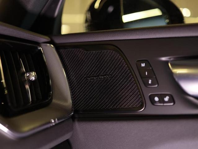 VOLVO XC60 T8 ULT DARK — foto 18