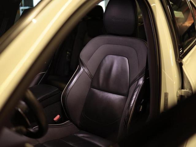 VOLVO S60 T8 R-DESIGN — foto 10
