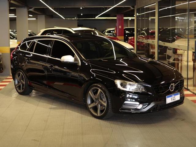 VOLVO V60 2.0 T6 R-DES — foto 1