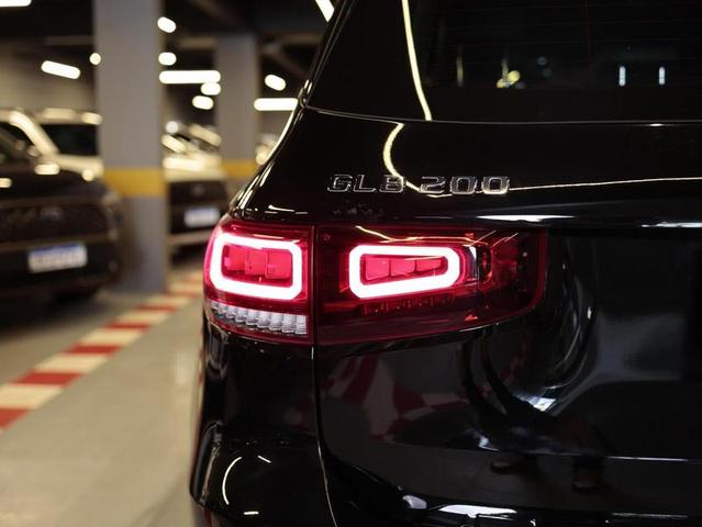 MERCEDES-BENZ GLB200 ADVANCE — foto 8