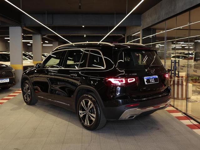 MERCEDES-BENZ GLB200 ADVANCE — foto 4