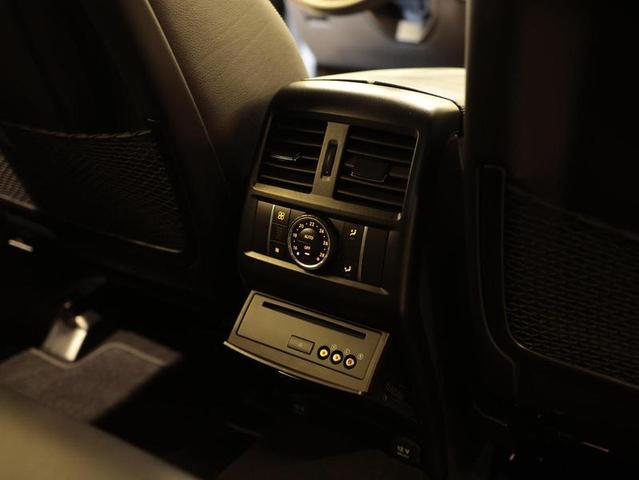 MERCEDES-BENZ GL350BLUETEC — foto 12