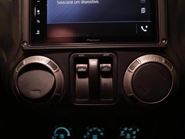 JEEP WRANGLER SPT 3.6L — foto 17