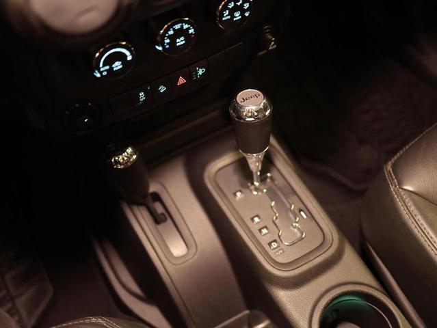 JEEP WRANGLER SPT 3.6L — foto 19