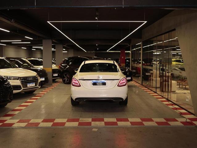 MERCEDES-BENZ C200 — foto 5