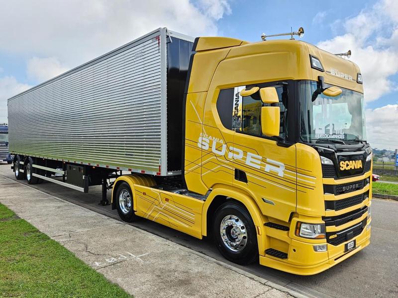 SCANIA R460 A4X2