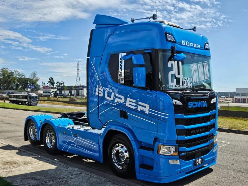 SCANIA R-460 A 6X2 2P (DIESEL)(E6)