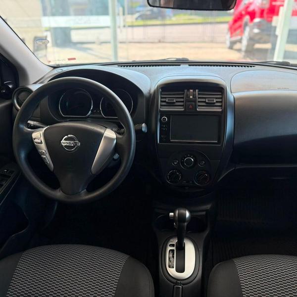 Nissan Versa Especial Ed 1.6 16V Flexstart Automático - foto 3