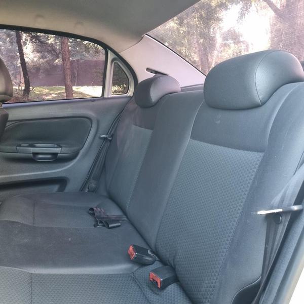 Volkswagen Voyage 1.6 MSI Flex 8V 4P - foto 5