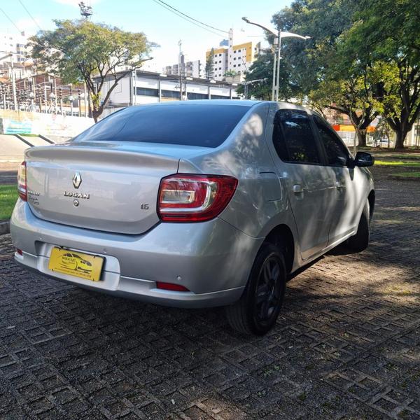 Renault Logan Dyna 1.6 M - foto 5