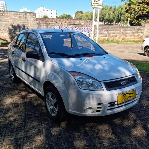 Ford Fiesta Sedan 1.6 8V Flex 4P - foto 3