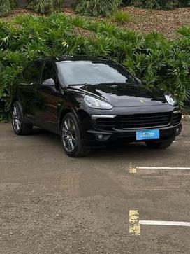 PORSCHE CAYENNE S E-HY