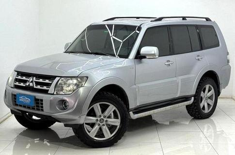 MITSUBISHI MMC PAJERO HPE 3.2 D