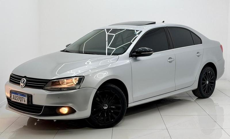 VOLKSWAGEN JETTA 2.0T