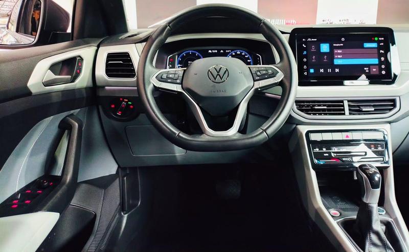 VOLKSWAGEN T CROSS CL TSI