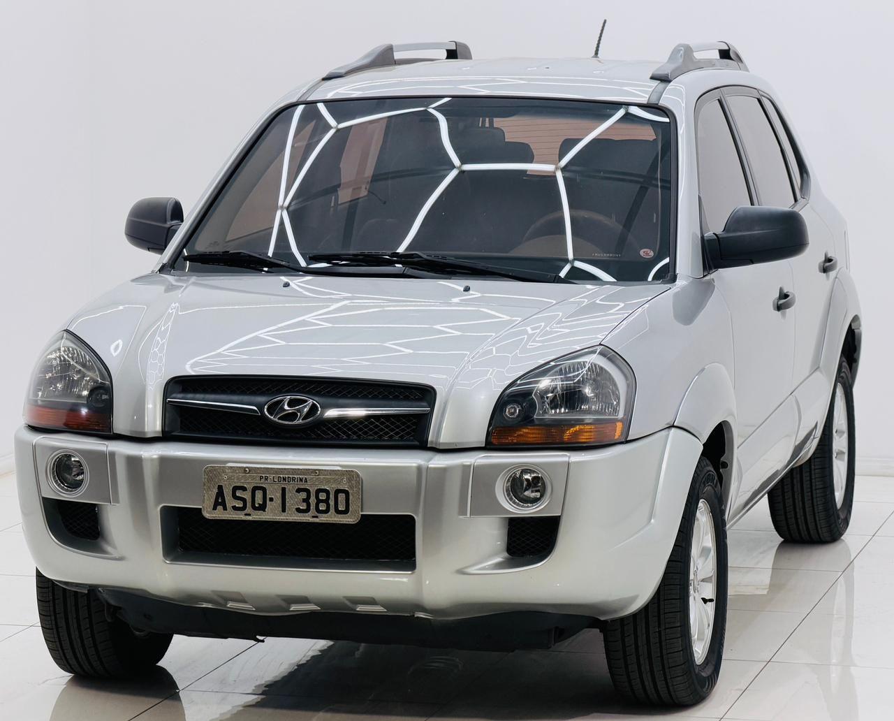 HYUNDAI TUCSON GL 20L
