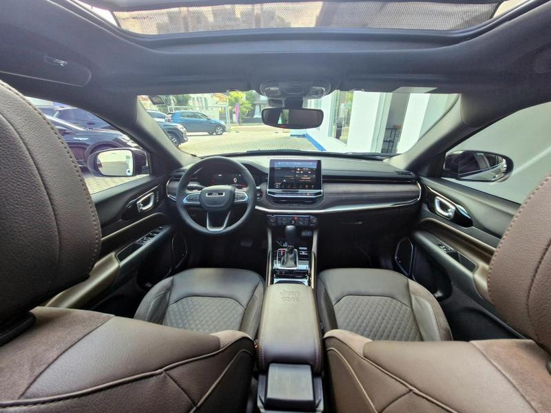 Jeep Commander Overland T270 13 Tb Flex Automático - foto 12