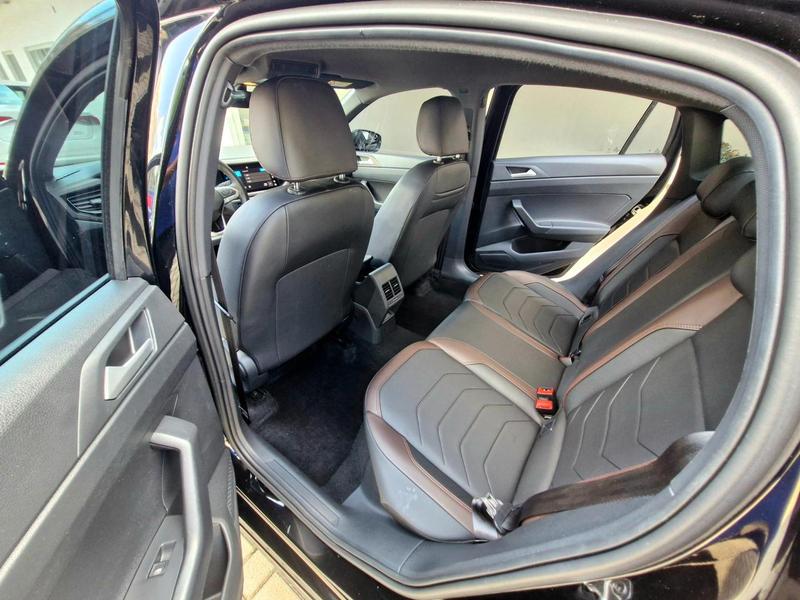Volkswagen Virtus Highline 200 TSI 1.0 Flex 12V Automático - foto 16