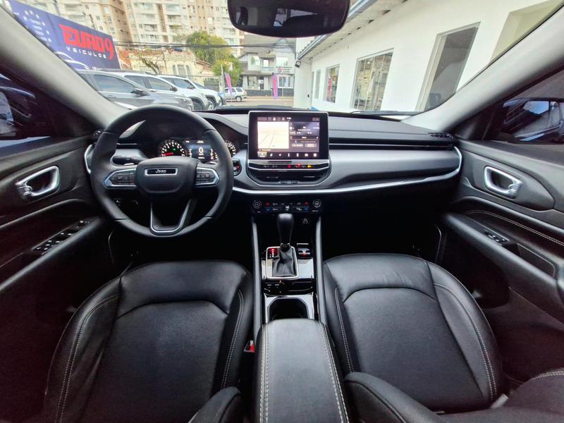 Jeep Compass Long T270 13 Tb 4X2 Flex Automático - foto 11