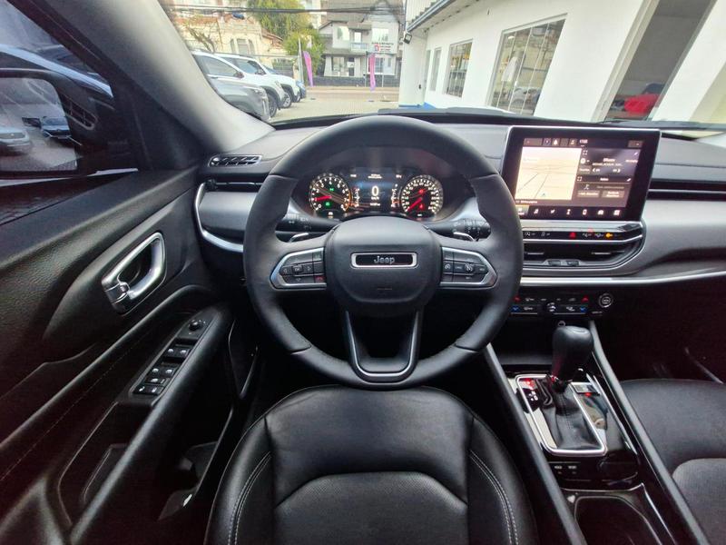 Jeep Compass Long T270 13 Tb 4X2 Flex Automático - foto 12