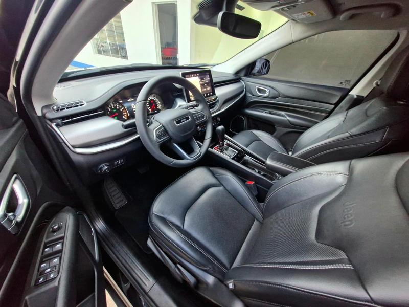 Jeep Compass Long T270 13 Tb 4X2 Flex Automático - foto 14