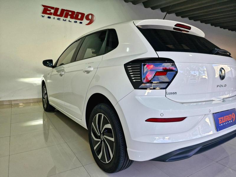 Volkswagen Polo 0 Flex 12V Aut. - foto 9