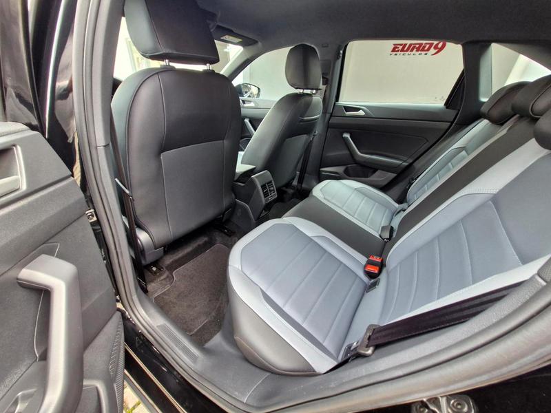 Volkswagen Nivus Highline 1.0 200 TSI Flex Automático - foto 17