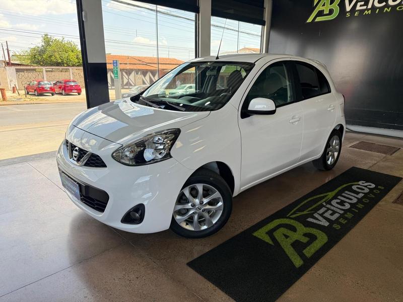 Nissan March 16sv CVT - foto 2