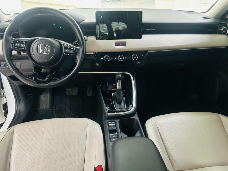 Honda HR-V Touring - foto 11