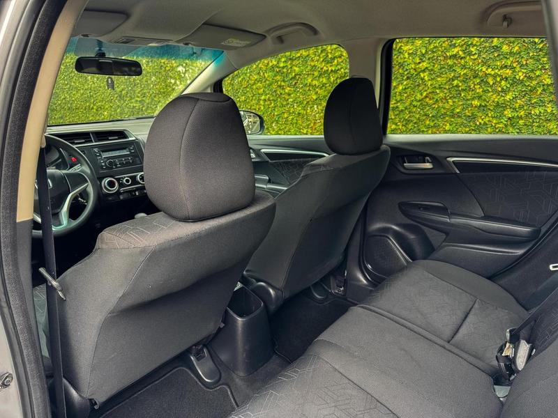 Honda Fit Lx CVT - foto 8