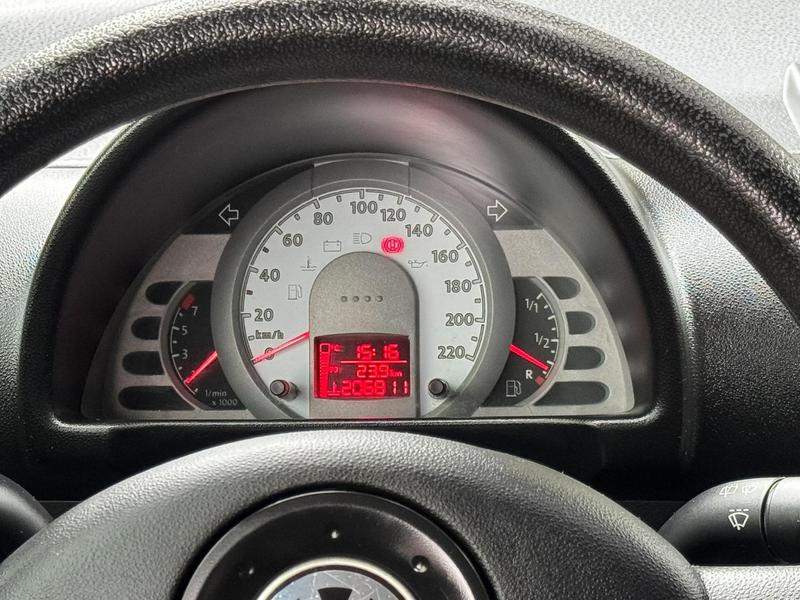 Volkswagen CrossFox - foto 15
