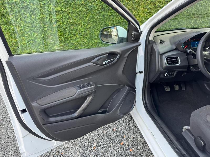 Chevrolet Onix 14mt LTZ - foto 11