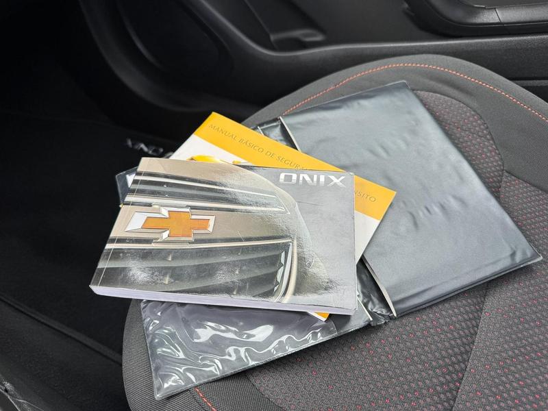 Chevrolet Onix 14mt LTZ - foto 18
