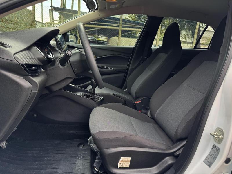 Chevrolet Onix 10mt Hb - foto 11