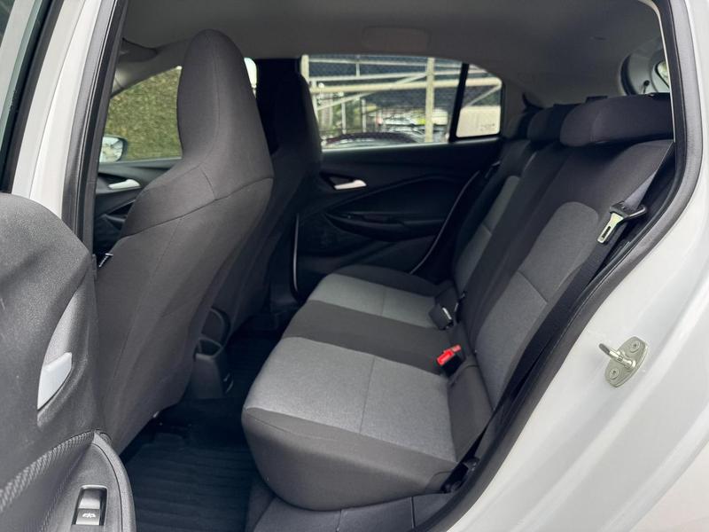 Chevrolet Onix 10mt Hb - foto 12