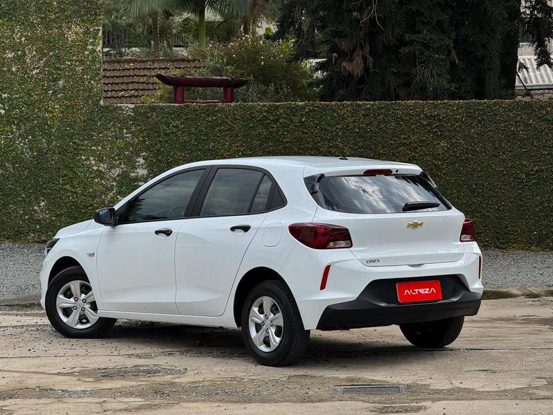 Chevrolet Onix 10mt Hb - foto 3