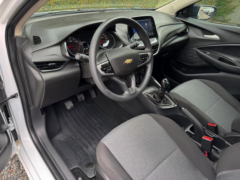 Chevrolet Onix 10mt Hb - foto 10