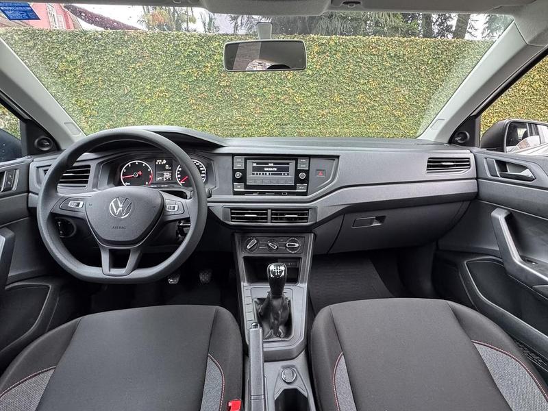 Volkswagen Polo Track 1.0 Flex 12V 5P - foto 14