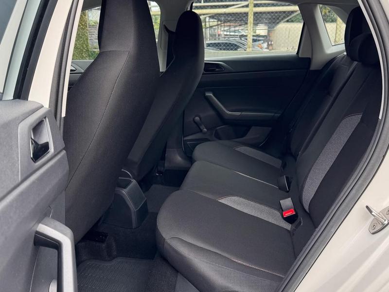 Volkswagen Polo Track 1.0 Flex 12V 5P - foto 9